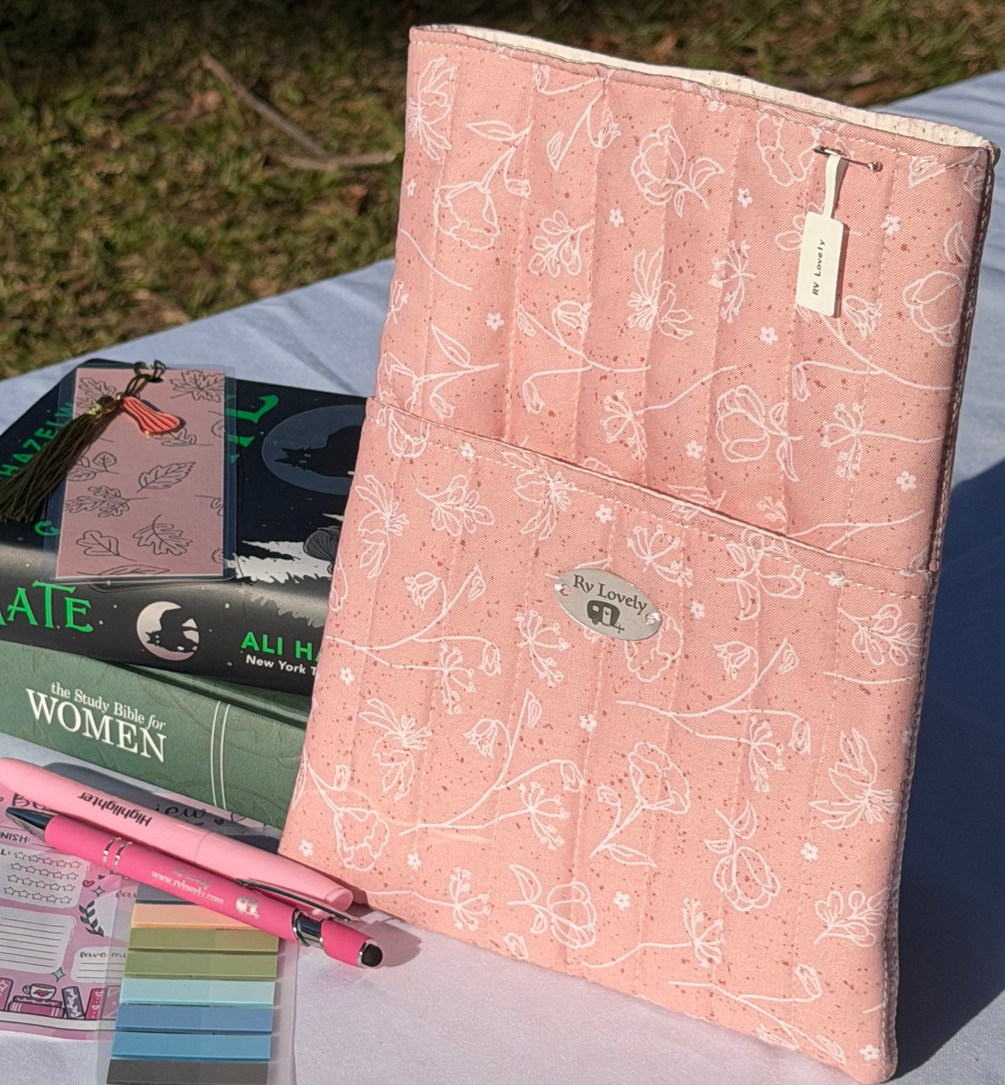 Medium Dust-Pink Book/Ipad Sleeve