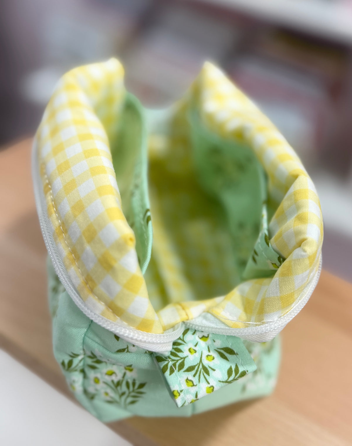 πΌ Small Mint Daisy Boxy Bag π
