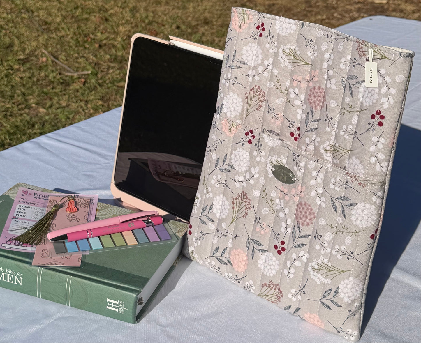 Large Gray Dandelion Book/Ipad Sleeve