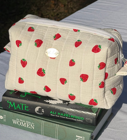 Medium Strawberry Boxy Bag