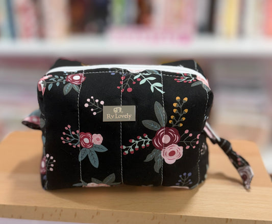 Small Midnight Rose Quilted Boxy Bag