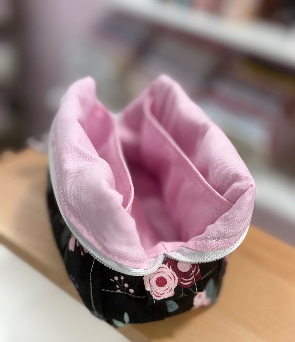 Small Midnight Rose Quilted Boxy Bag