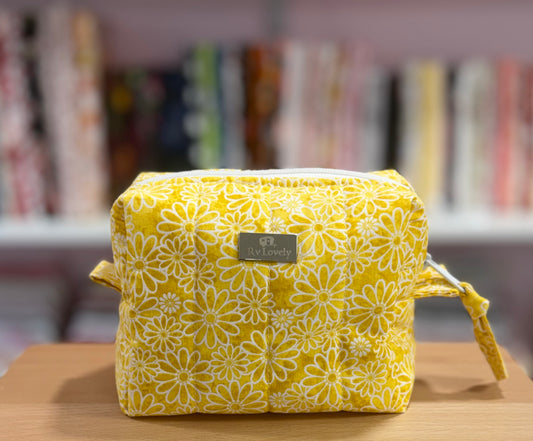 🌼 Small Sunshine Daisy Boxy Bag