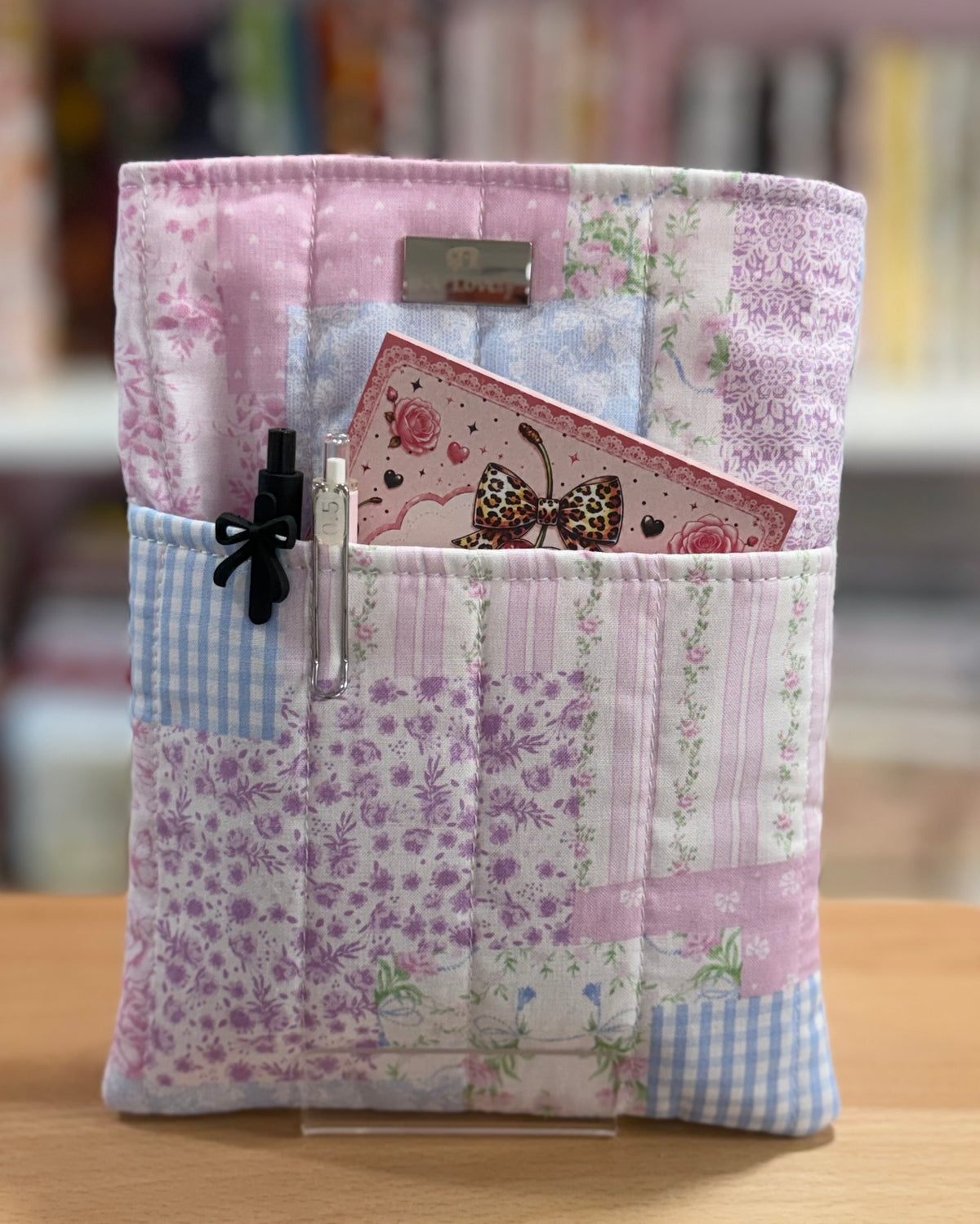 🌸 Sweet Meadow Small Kindle and Book Sleeve